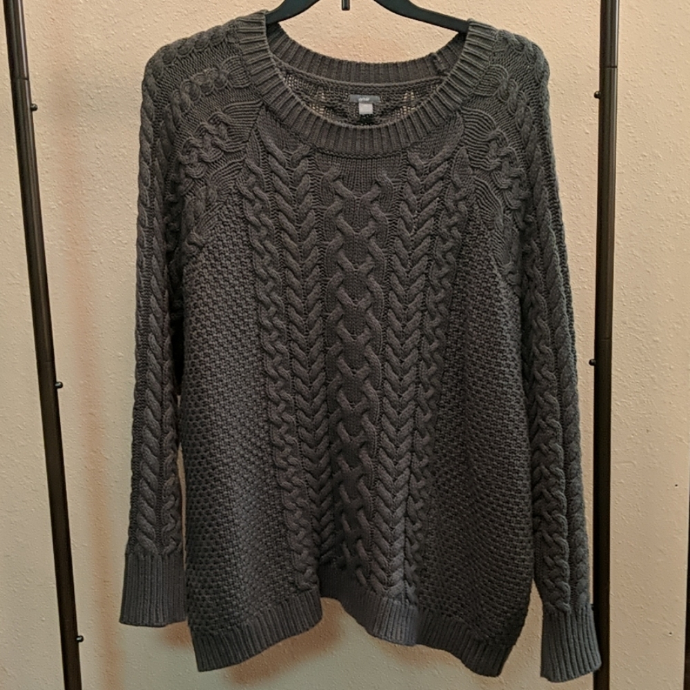 ❄️Aerie Cable Knit Sweater